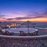 Villa Santorini Grand Luxury *