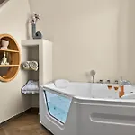 ヴィラ Santorini Grand Luxury イメロヴィグリ