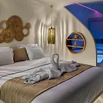Santorini Grand Luxury