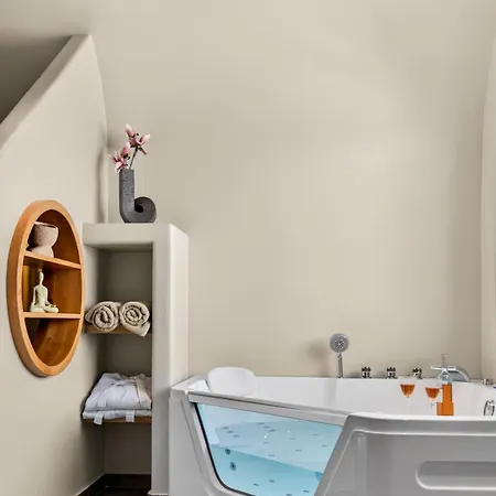 فيلة Santorini Grand Luxury إيميروفيغلي